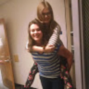 Meet your Posher, Eszter